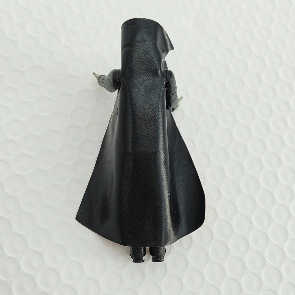 Universal Monsters Dracula Vampire Toy w/ Cape Spooky Vintage 1980 Remco 3.75